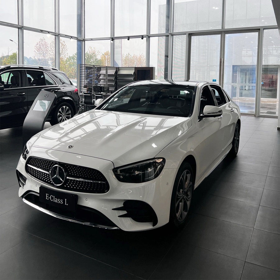 Medium and Large Benz Mild Hybrid New Sedan Car 48V MHEV 258hp 2.0T 245km/h 300 350 L Mercedes Benz E-Class