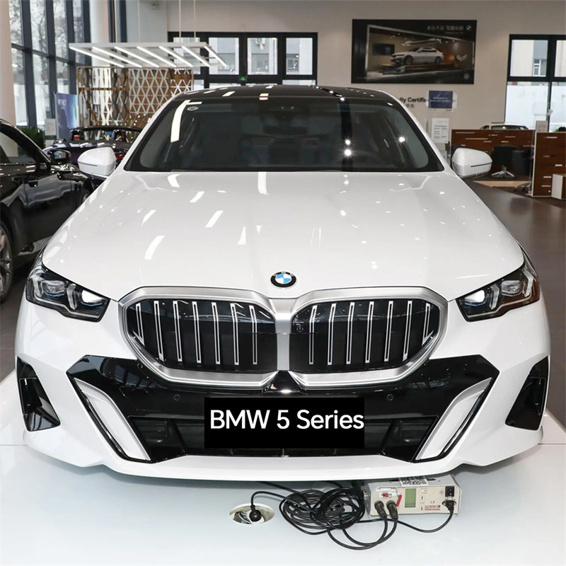 New BMW 5 Series Sedan Car 246km/h High Speed 258hp L4 48V MPEV 525Li 530Li x Drive G30 MHEV Mild Hybrid Electric Vehicle